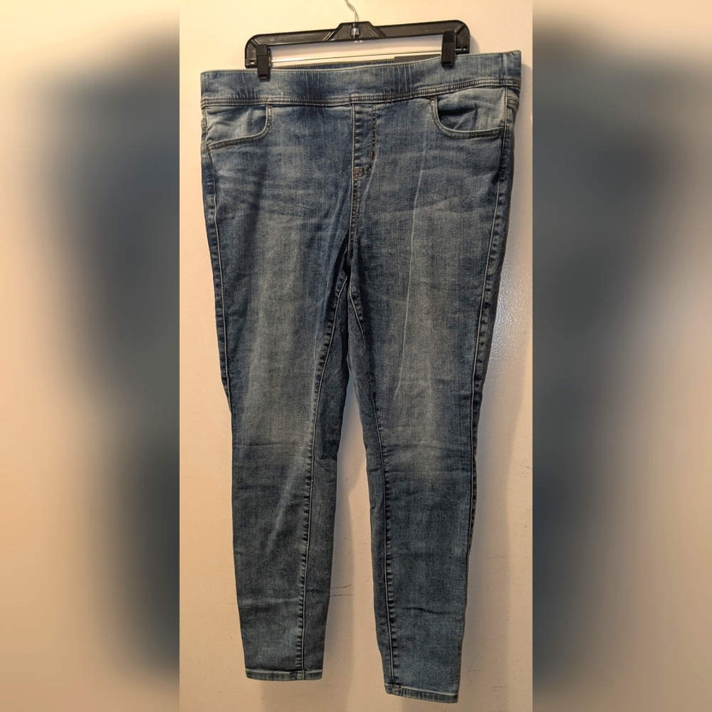 Torrid Size 2X Regular Lean Jean